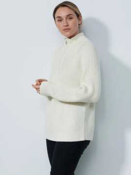 Daily Sports Hudson LS pullover, unlined