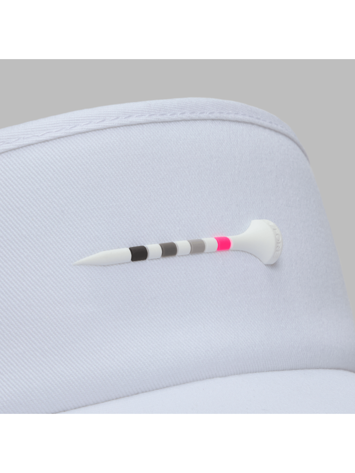 G/FORE Tee Bit Flat Brim Cotton Twill Visor, Herre - Snow