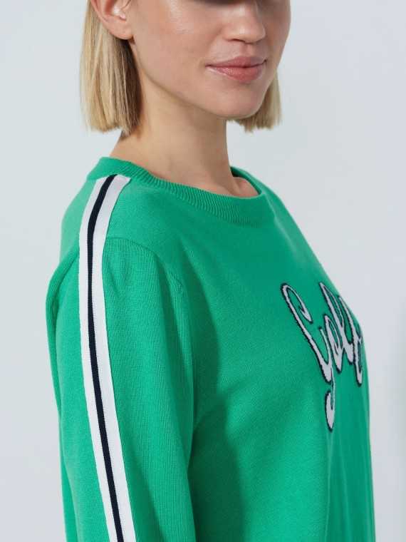 Daily Sports Tour pullover