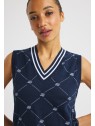 Röhnisch R logo vest