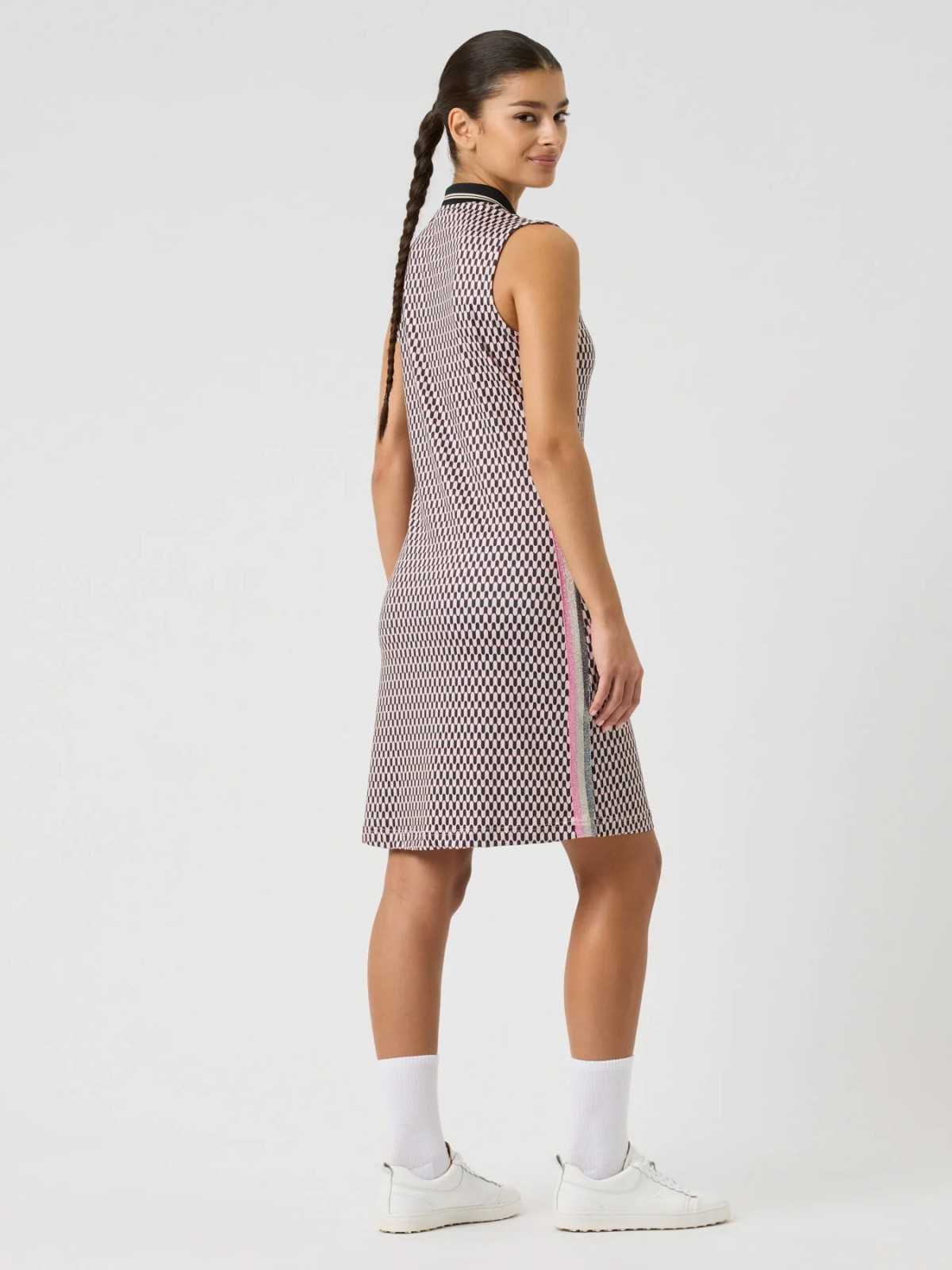 Daily Sports geometric SL dress 94 cm